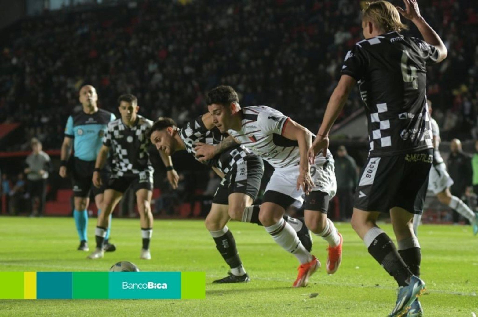 Colón le ganó a Gimnasia de Mendoza en Santa Fe