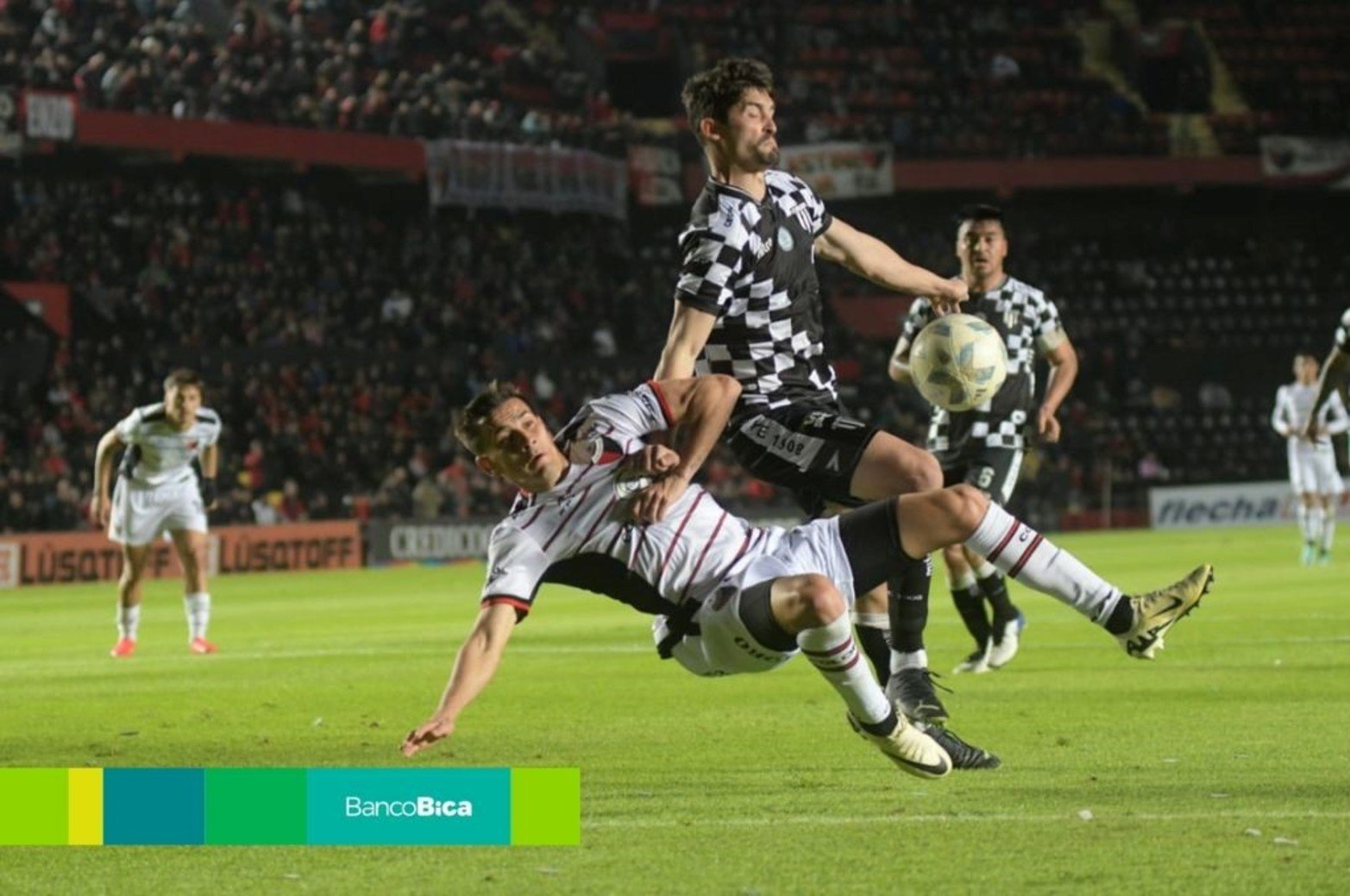 Colón le ganó a Gimnasia de Mendoza en Santa Fe