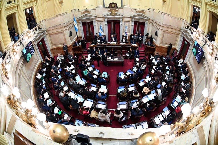 La Cámara de Senadores de la Nación.