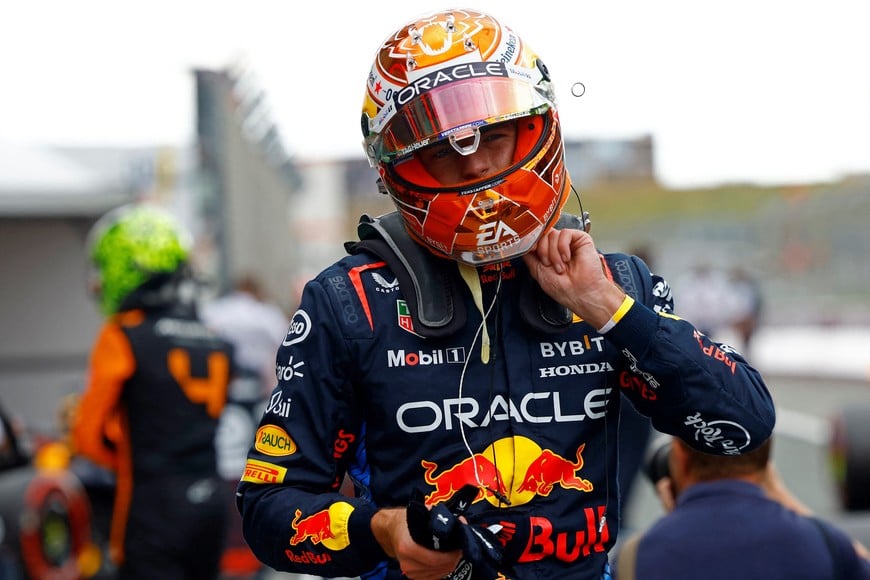 Formula One F1 - Dutch Grand Prix - Circuit Zandvoort, Zandvoort, Netherlands - August 24, 2024
Red Bull's Max Verstappen reacts after qualifying in second REUTERS/Piroschka Van De Wouw