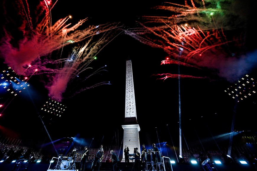 Paris 2024 Paralympics - Opening Ceremony - Paris, France - August 28, 2024 
Artists perform during fireworks at the Paris 2024 Paralympic Games Opening Ceremony at the Place de la Concorde Julien De Rosa/Pool via REUTERS