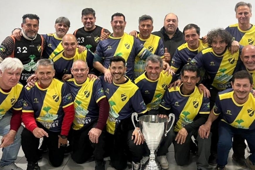 Sportivo Guadalupe: Héctor Acosta, José Castaldi, Juan Bustos, Víctor Castillo, Fabián Gorsky, Gabriel Burella, José Coronel, Marcelo Ravelli, Mario Utrera, Santos Sedrán, Luis Valli, Oscar Cano, Ermindo Cano, Omar Sanabria, DAniel Mozas, Miguel Curcio, Juan Simonutti, Marcelo García, Omar Ferronato y Ramón Alarcón.