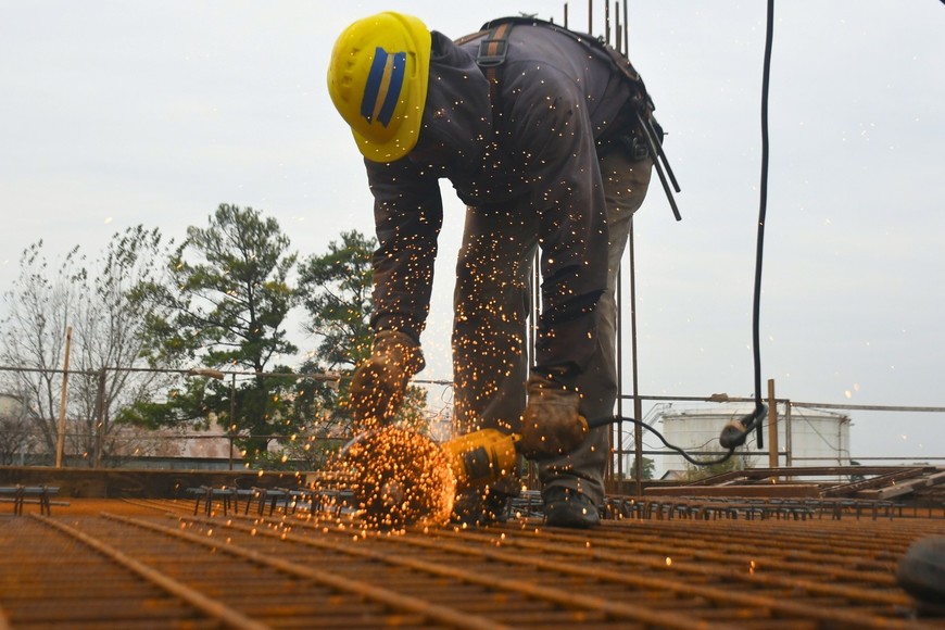 construccion garden inn obra foto: flavio raina