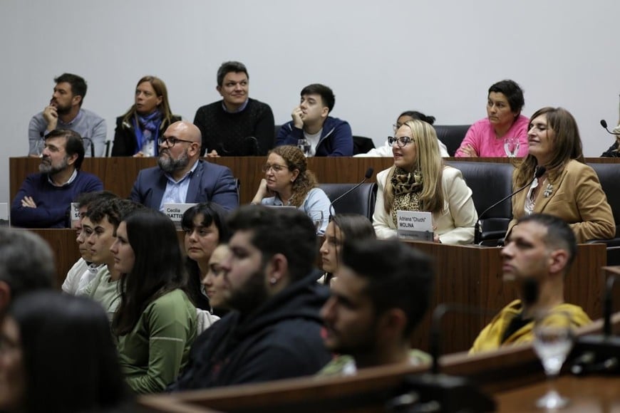 Fue nutrida la concurrencia a la disertación de la periodista especializada. El foro fue impulsado por Presidencia del Concejo y la edila Silvina Cian.