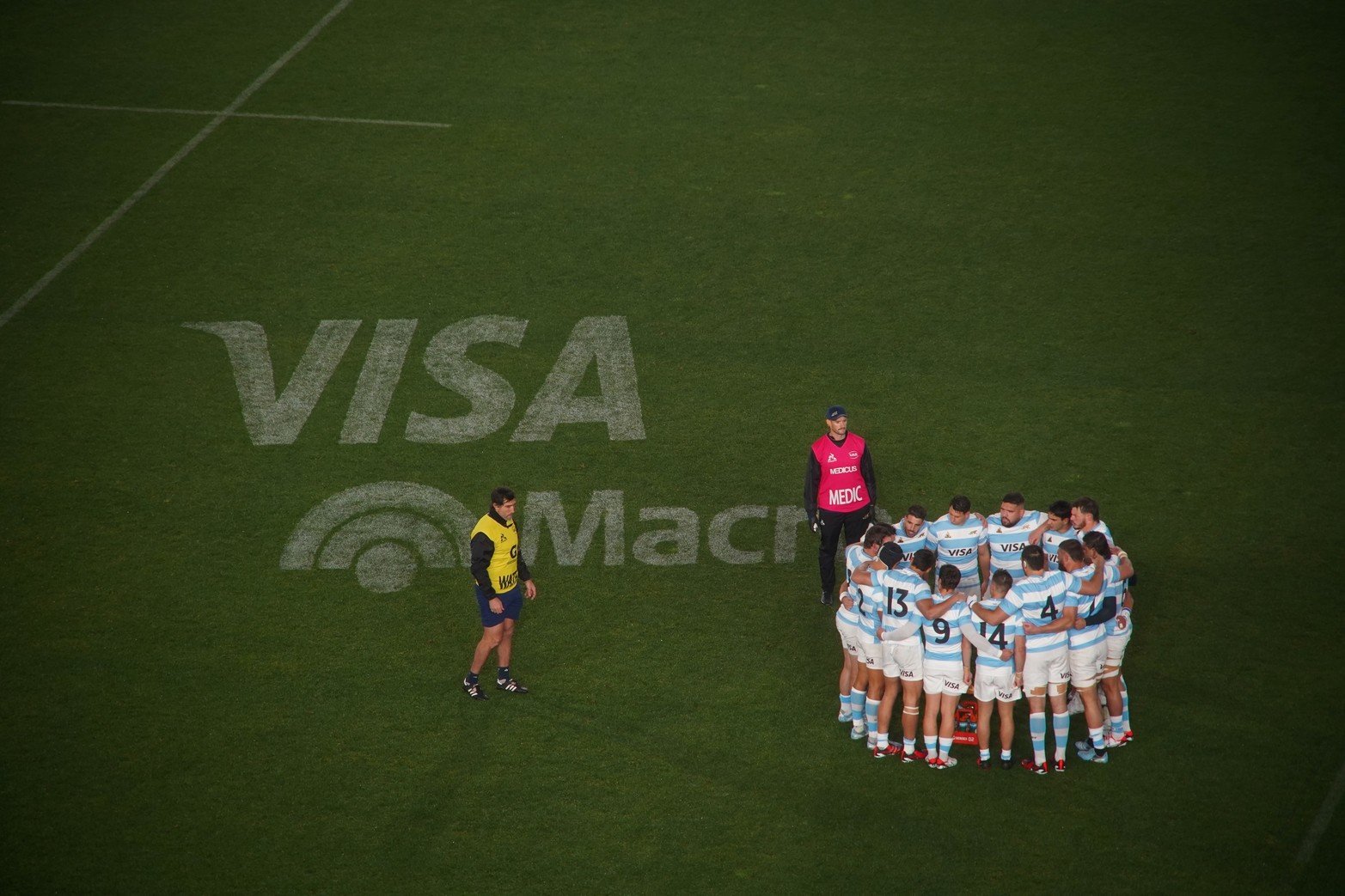 Pese a la lluvia, el seleccionado argentino demostró firmeza y luchó hasta el final.