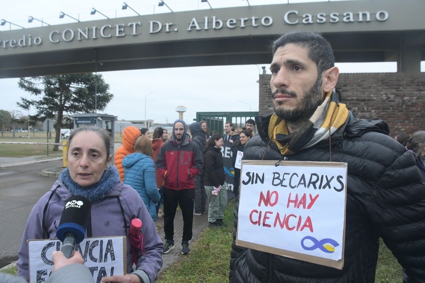 Se suman las advertencias por un ajuste “sin precedentes” que pone a la ciencia en la cuerda floja