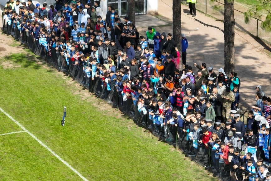 Los Pumas entrenaron en CRAI ante miles de fanáticos