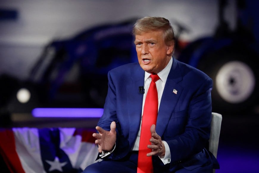 Republican presidential nominee and former U.S. President Donald Trump speaks during a Fox News town hall hosted by Sean Hannity in Harrisburg, Pennsylvania, U.S. September 4, 2024.  REUTERS/Evelyn Hockstein