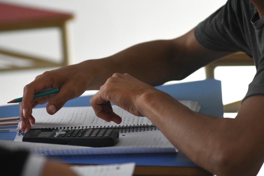 El programa tiene como objetivo acompañar a los jóvenes para finalizar la educación. Créditos: Mauricio Garin