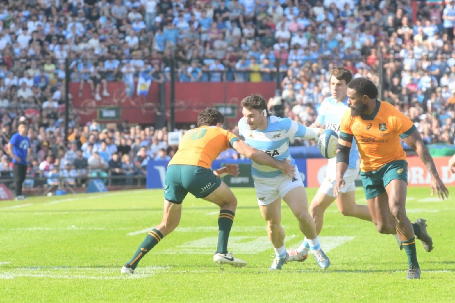 Pumas y Wallabies durante el primer tiempo 