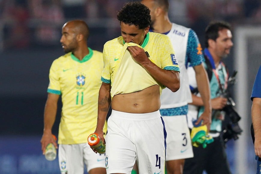 Soccer Football - World Cup - South American Qualifiers - Paraguay v Brazil - Estadio Defensores del Chaco, Asuncion, Paraguay - September 10, 2024
Brazil's Marquinhos looks dejected after the match REUTERS/Cesar Olmedo