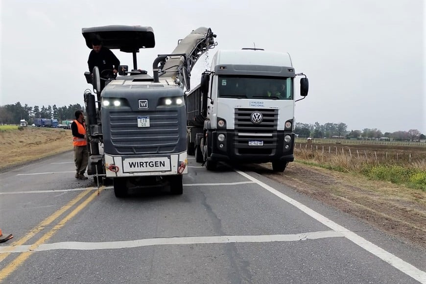 Fresado y bacheo en  RN11 sobre Marcelino Escalada. Crédito: Vialidad Nacional