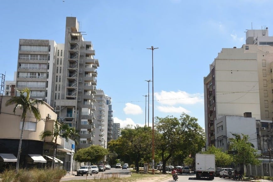 La información de los representantes inmobiliarios busca facilitar el proceso de alquiler para estudiantes. Crédito: Luis Cetraro.