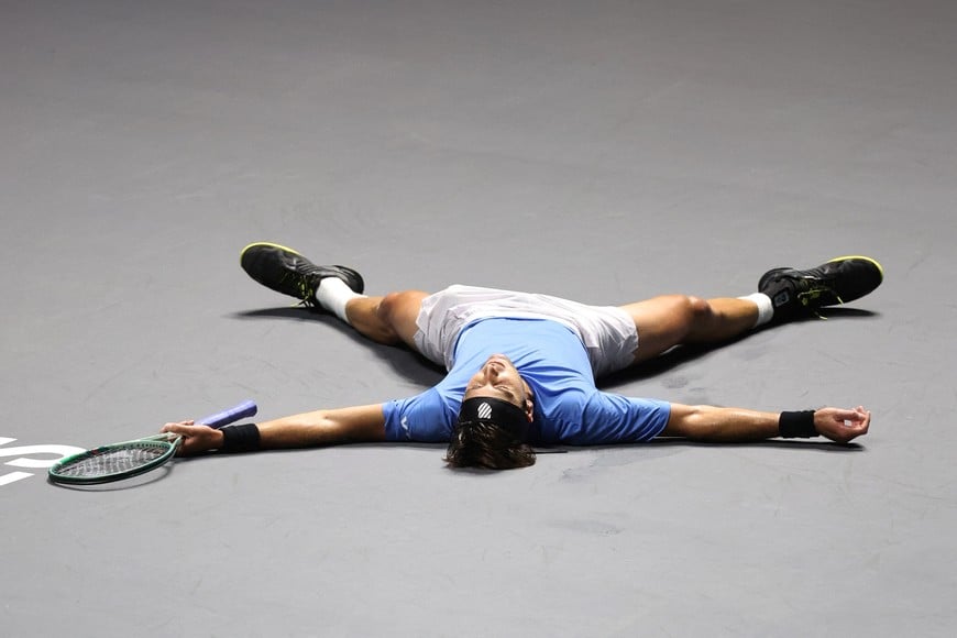 Tennis - Davis Cup - Group D - Argentina v Finland - AO Arena, Manchester, Britain - September 14, 2024
Argentina's Tomas Martin Etcheverry celebrates after winning his singles match against Finland's Eero Vasa Action Images via Reuters/Ed Sykes