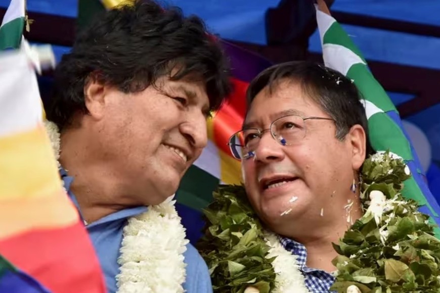 Evo Morales junto a Luis Arce. Crédito: Reuters