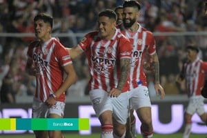 Unión venció a Godoy Cruz por 3 a 1.