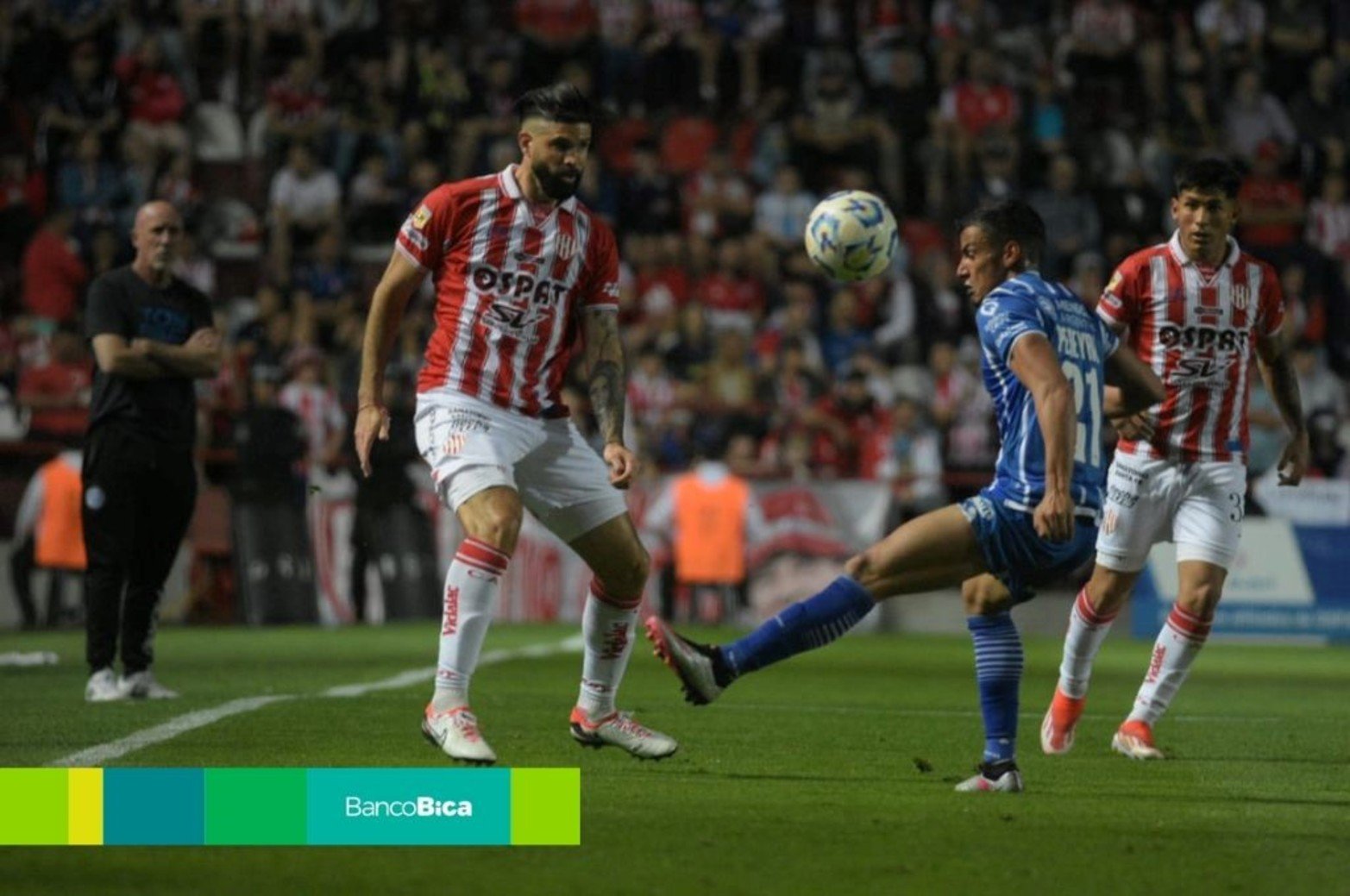 Unión recibió a Godoy Cruz en el 15 de Abril.