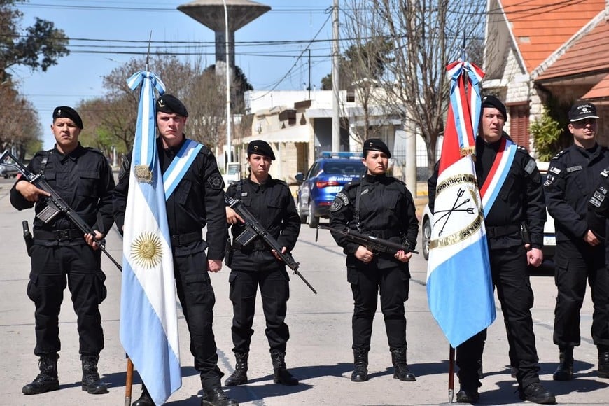 Con el objetivo de equipar a la Policía santafesina, el gobierno provincial adquirió, en 9 meses de gestión, 940 patrulleros y 500 motos.