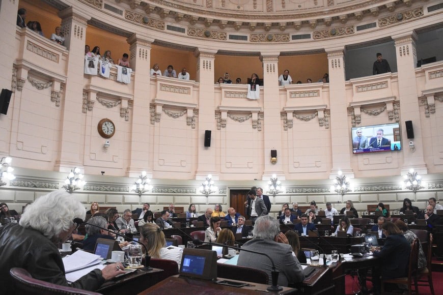 Ficha limpia: debate por el bloqueo a candidatos condenados por corrupción