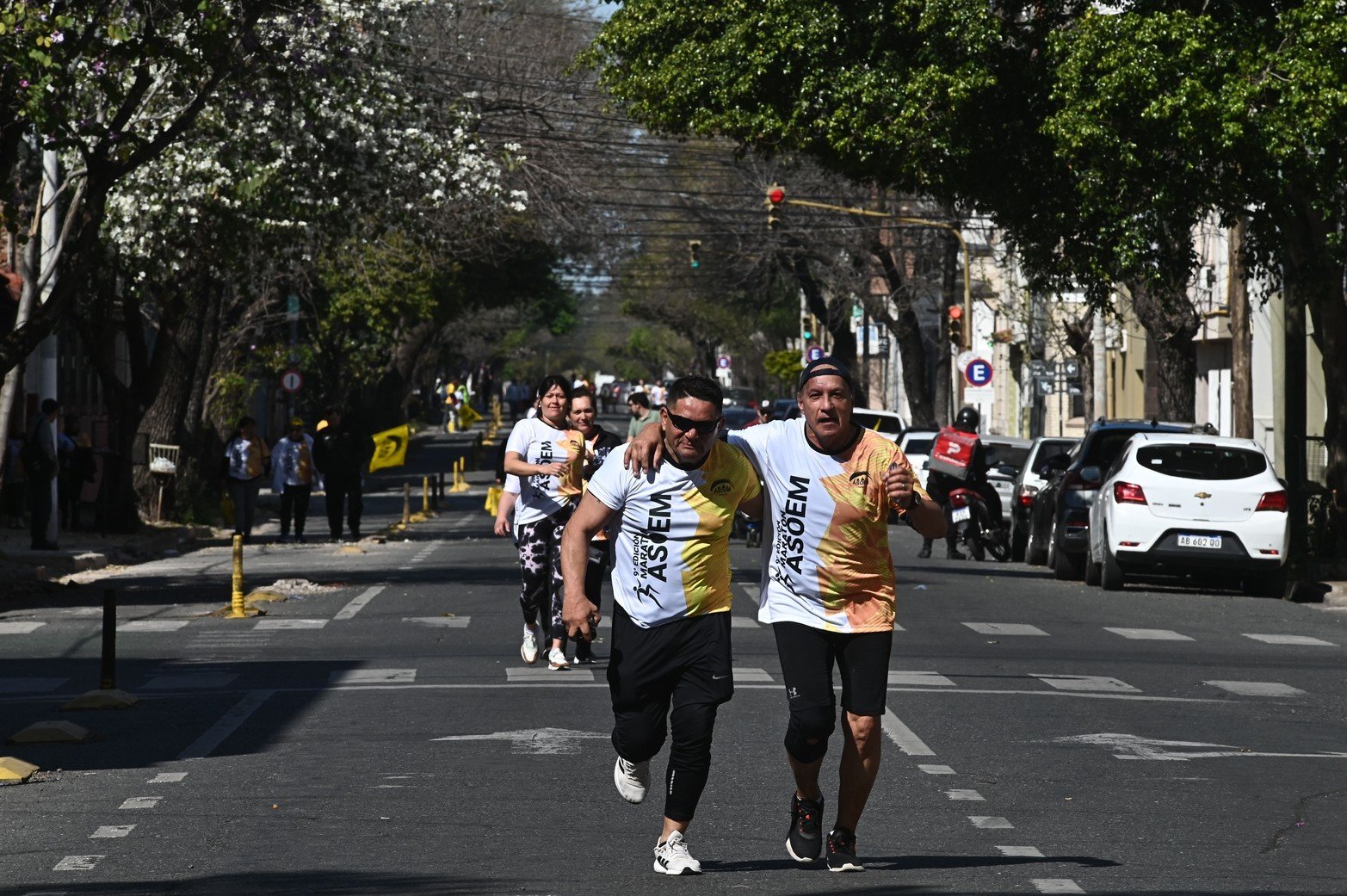 9° edición de la maratón de ASOEM. El domingo por la mañana se llevó a cabo la jornada deportiva con una nutrida participación.
