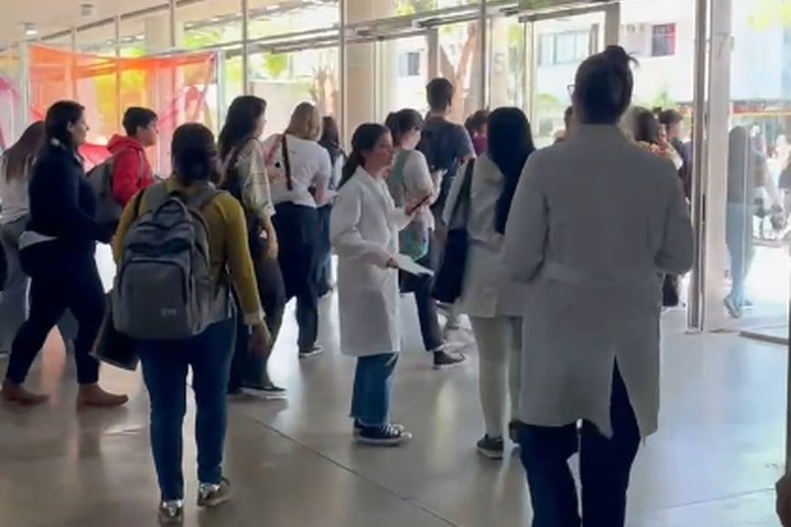 Se disparó una alarma y evacuaron el edificio de la Universidad Católica de Santa Fe