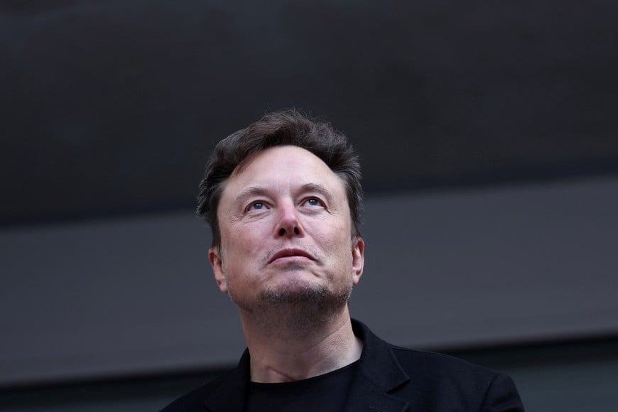 Tennis - U.S. Open - Flushing Meadows, New York, United States - September 8, 2024
Elon Musk is seen during the final match between Italy's Jannik Sinner and Taylor Fritz of the U.S. REUTERS/Mike Segar