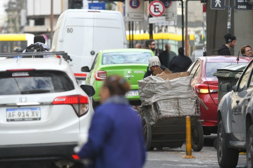 El “rebusque”. Crece el número de recolectores urbanos (de cartón, plástico y aluminio) para obtener un sustento.