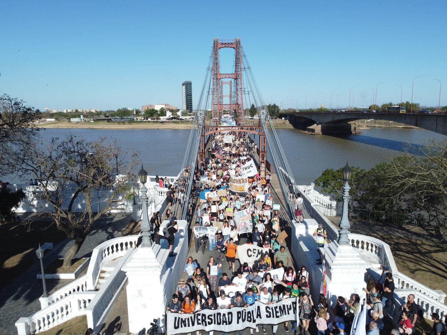 Interminable la columna que partió de la Ciudad Universitaria