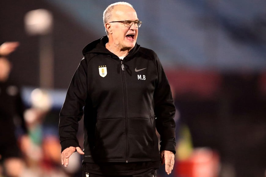 Soccer Football - World Cup - South American Qualifiers - Uruguay v Paraguay - Estadio Centenario, Montevideo, Uruguay - September 6, 2024
Uruguay coach Marcelo Bielsa during the match REUTERS/Mariana Greif