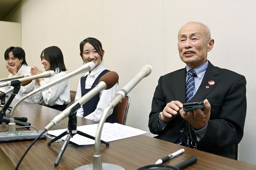 Japan Confederation of A- and H-Bomb SufferersÕ Organizations (Nihon Hidankyo) co-chair Toshiyuki Mimaki, who survived the 1945 atomic bombing of Hiroshima, attends a news conference after the 2024 Nobel Peace Prize winner was announced in Hiroshima, Japan October 11, 2024, in this photo taken by Kyodo.   Mandatory credit Kyodo/via REUTERS   ATTENTION EDITORS - THIS IMAGE HAS BEEN SUPPLIED BY A THIRD PARTY. MANDATORY CREDIT. JAPAN OUT. NO COMMERCIAL OR EDITORIAL SALES IN JAPAN.