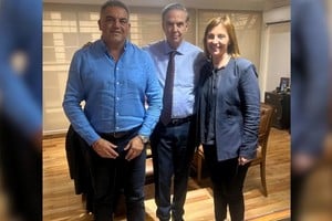 Cristian Hoffmann y Betina Florito volvieron a CABA para mantener una reunión de trabajo con el hoy diputado Miguel Ángel Pichetto.