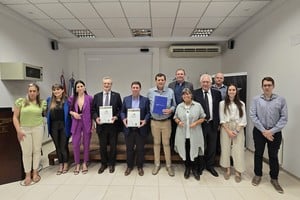 El Instituto de Derecho Ambiental, Forestal, Federal de la Facultad de Derecho y Ciencia Política, llevó a Esperanza los fundamentos de su iniciativa.