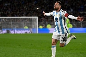 Messi celebra lo que hasta ahora fue su {ultimo gol con la Selección en suelo argentino, el 7 de septiembre de 2023 ante Ecuador.