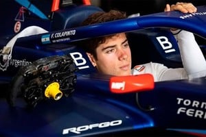 ¿Seguirá en la Máxima? En 2025 Franco Colapinto dejará de correr en Williams; hay una butaca sin dueño en Sauber y otra en Red Bulls, él es uno de los candidatos, pero está difícil.  Archivo