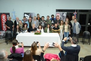 Este jueves se llevó a cabo la conferencia de prensa, con la presentación oficial de los escultores
Foto: Gentileza Rafael Casco