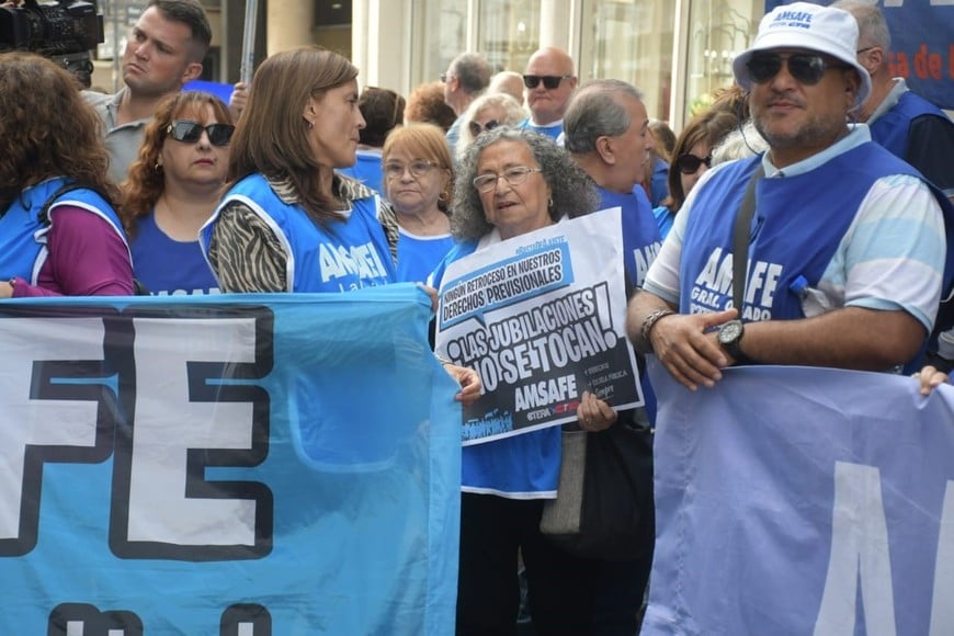 Manifestación este viernes por la mañana. Crédito: Guillermo Di Salvatore