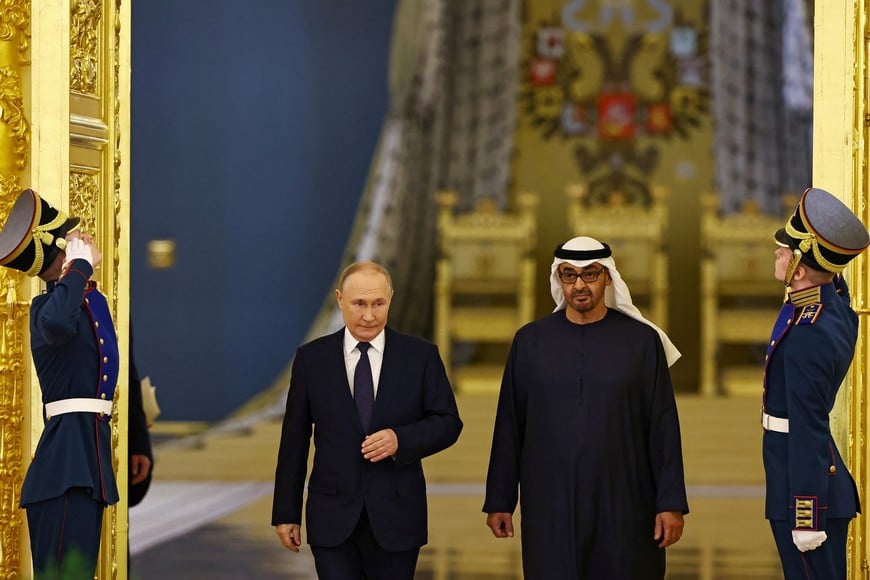 Russia's President Vladimir Putin and United Arab Emirates' President Sheikh Mohamed bin Zayed Al Nahyan arrive for a meeting at the Kremlin in Moscow, Russia October 21, 2024. REUTERS/Evgenia Novozhenina/Pool