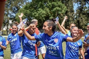 Grandes festejos. Unión goleó a Defensa y Justicia y ahora va con Argentinos. Gentileza: Guillermina Puigjane (Prensa Club Unión).