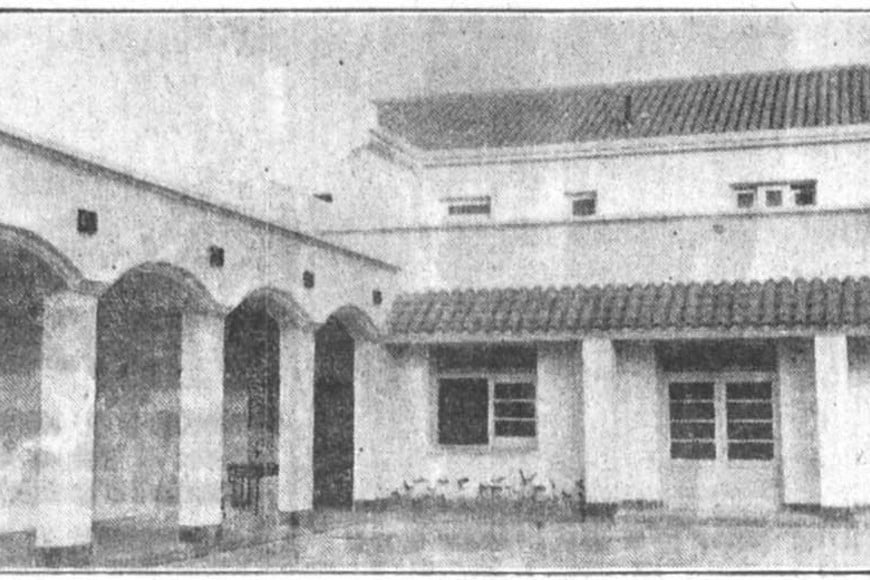 El patio de la nueva escuela.