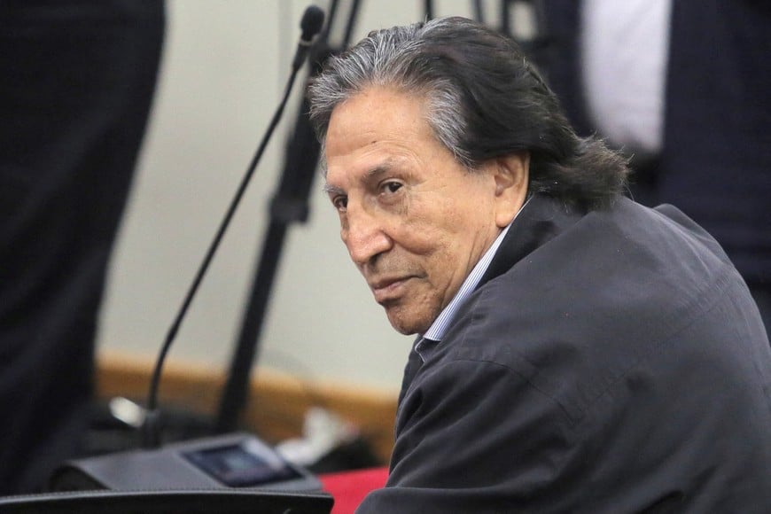 Peru's former President Alejandro Toledo appears in court for sentencing during his trial on charges of corruption related to the Brazilian company Odebrecht, in Lima, Peru, October 21, 2024. REUTERS/Gerardo Marin     TPX IMAGES OF THE DAY