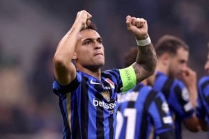 Soccer Football - Champions League - Inter Milan v Crvena Zvezda - San Siro, Milan, Italy - October 1, 2024
Inter Milan's Lautaro Martinez celebrates scoring their third goal REUTERS/Claudia Greco