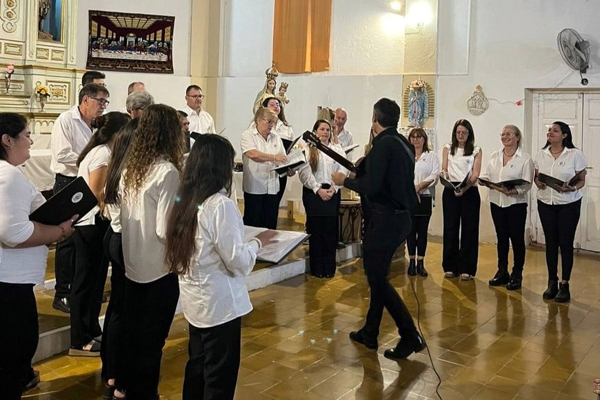 Coro Comunal de Bernardo de Irigoyen.