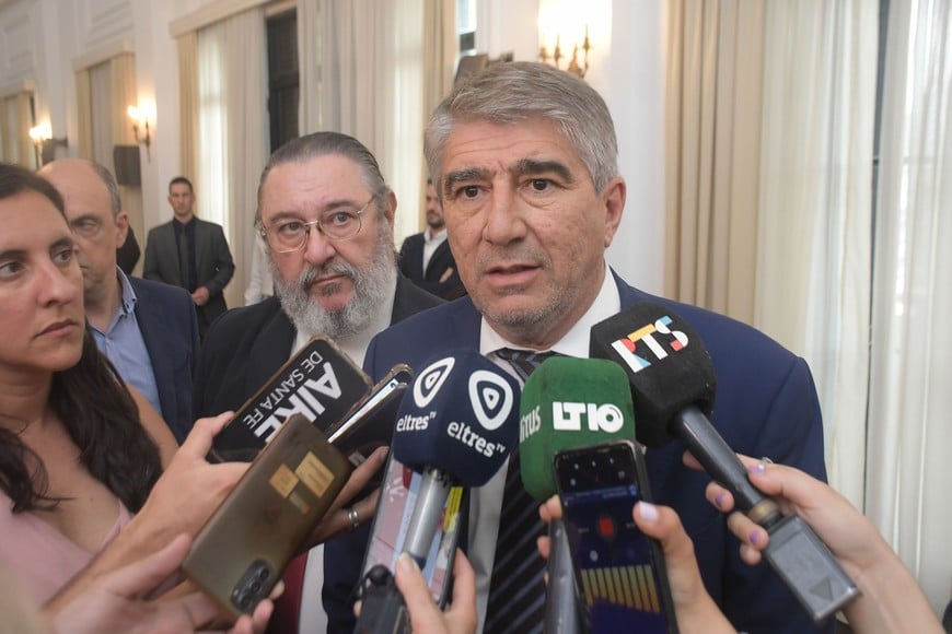 Bastia rechazó que gobierno quiera “cambiar la Corte para poner amigos”