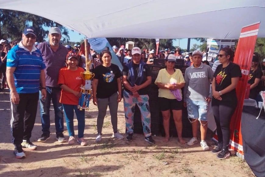 Todas las damas que participaron, ganaron premios. Crédito: Adela Cruzado.