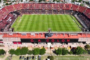 Colón terminó sexto en la zona "B", por lo que no tendrá la ventaja de la localía al enfrentar al equipo que quede cuarto de la zona "A". Crédito: Fernando Nicola.