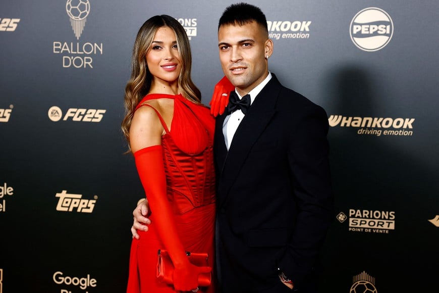 Soccer Football - Ballon d'Or - Arrivals - Theatre du Chatelet, Paris, France - October 28, 2024
Argentina's Lautaro Martinez with his wife Agustina Gandolfo REUTERS/Sarah Meyssonnier