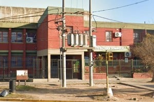 Escuela Balbina Domínguez, ubicada en A. del Valle 6300. Crédito: El Litoral.