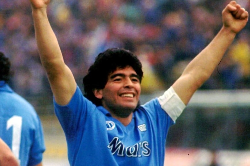 Diego Armando Maradona.