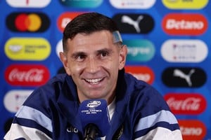 Soccer Football - Copa America 2024 - Final - Argentina Press Conference - Hard Rock Stadium, Miami Gardens, Florida, United States - July 13, 2024
Argentina's Emiliano Martinez during the press conference REUTERS/Agustin Marcarian