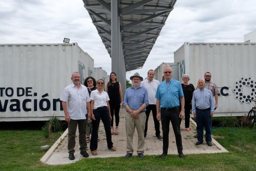 En Santa Fe, Daniel Gollán se reunió el jueves con las autoridades del Conicet. Al frente de la institución se encuentran desde esta semana Rubén Spies -actual director del IMAL y vicedirector del CCT- y Carlos Vera -actual Director del INCAPE.